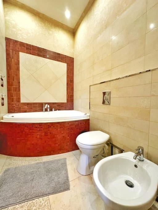 Ultra Central Apartment / 10 Ppl Budapest Exterior photo